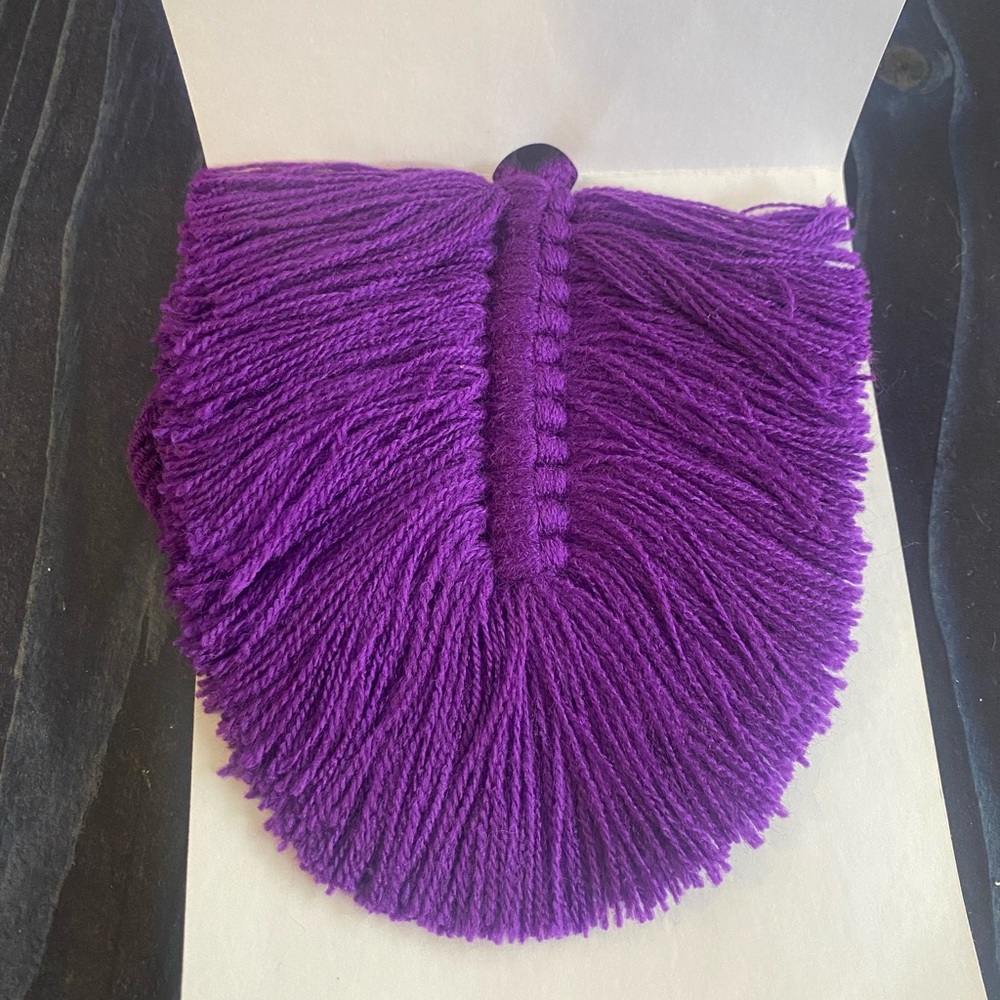 PECA large feather tassel